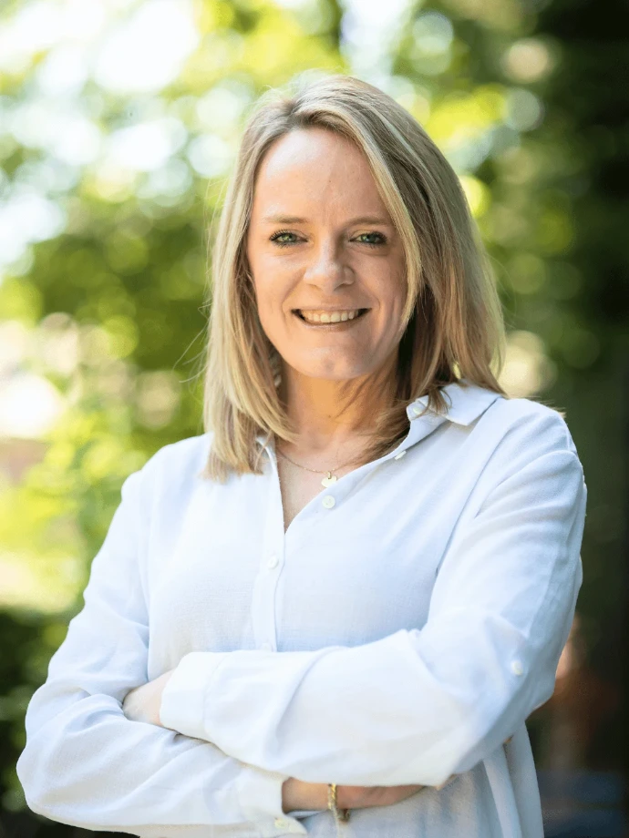 At ELVI Partners, Isabelle is the cornerstone of our talent and business development activity.